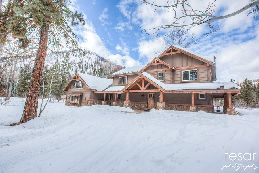 Boise Real Estate Photogapher Featherville Cabin 03