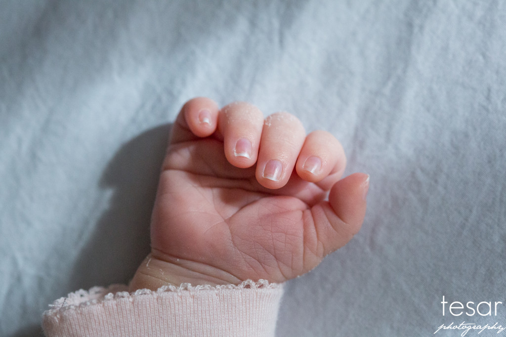 Lucy Newborn Session WEB-1074