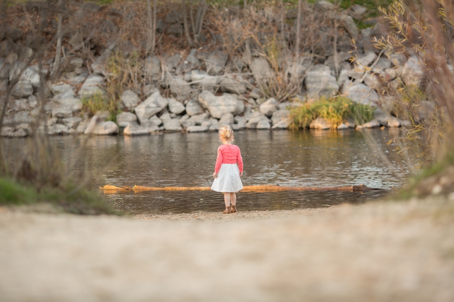 november-2016-web-sized-2096pp_w890_h593